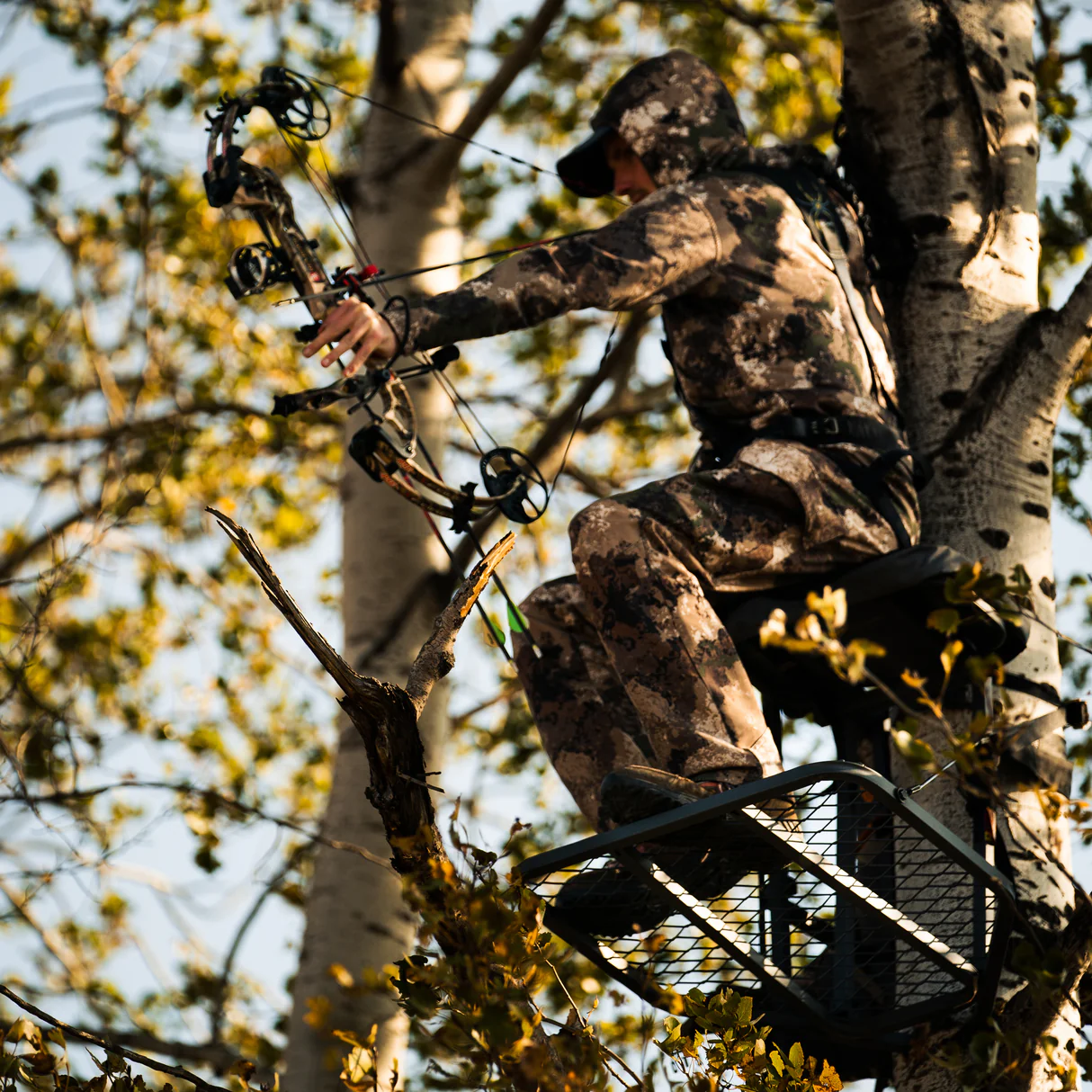 Rivers Edge Big Foot -The Original_ treestand in use