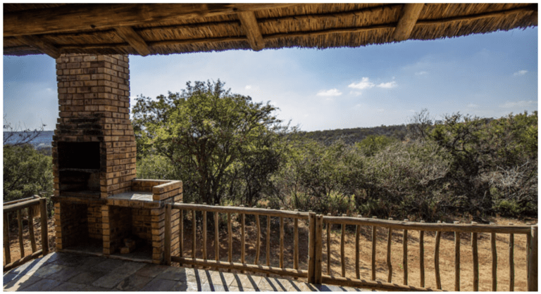 Inyala Game Lodge stoep 768x418