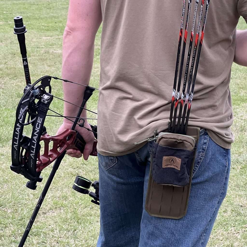 Pangolin AE Pocket Quiver In Use 1