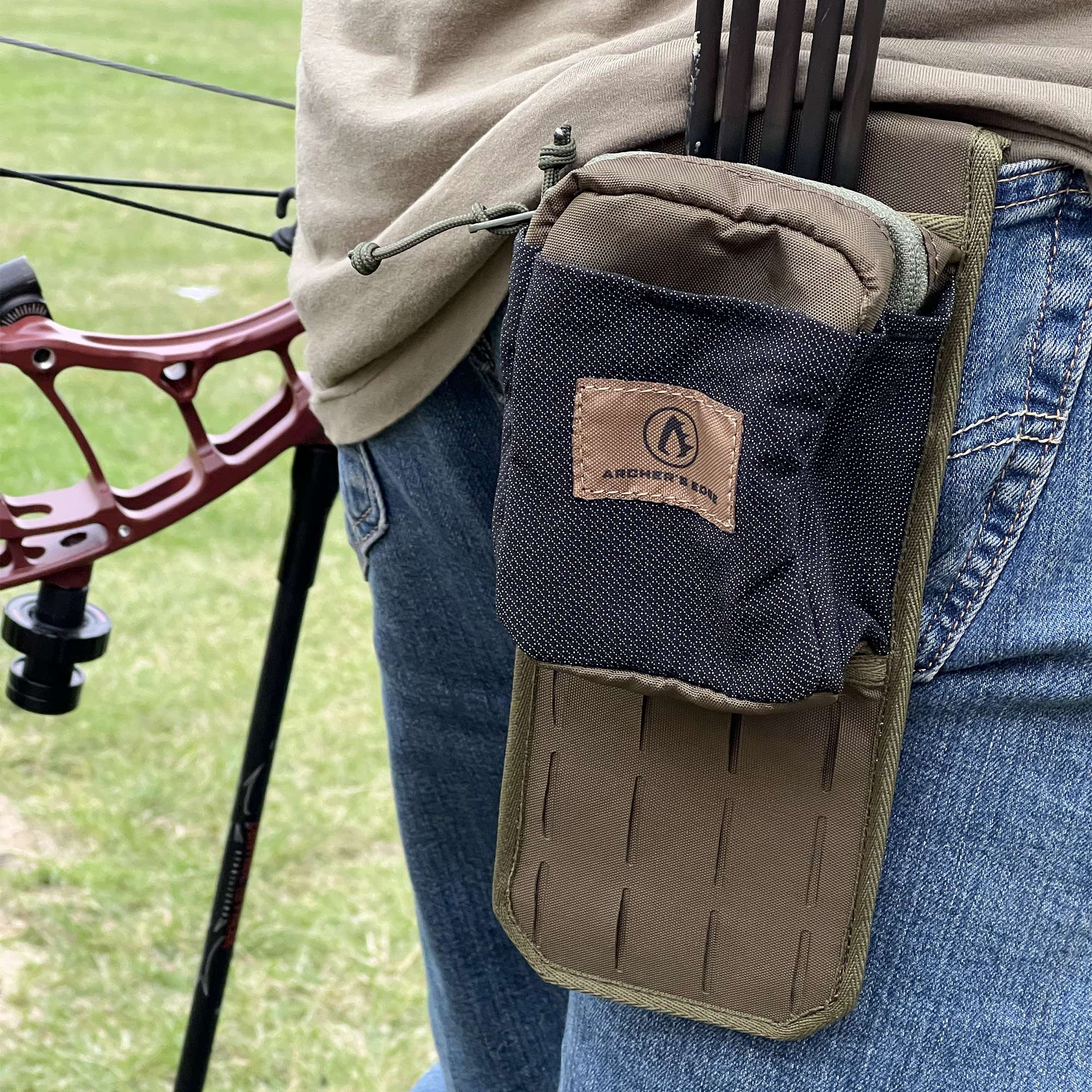 Pangolin AE Pocket Quiver In Use 2